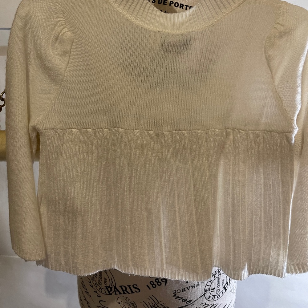 2 Hip sweater - Picture 3 of 9